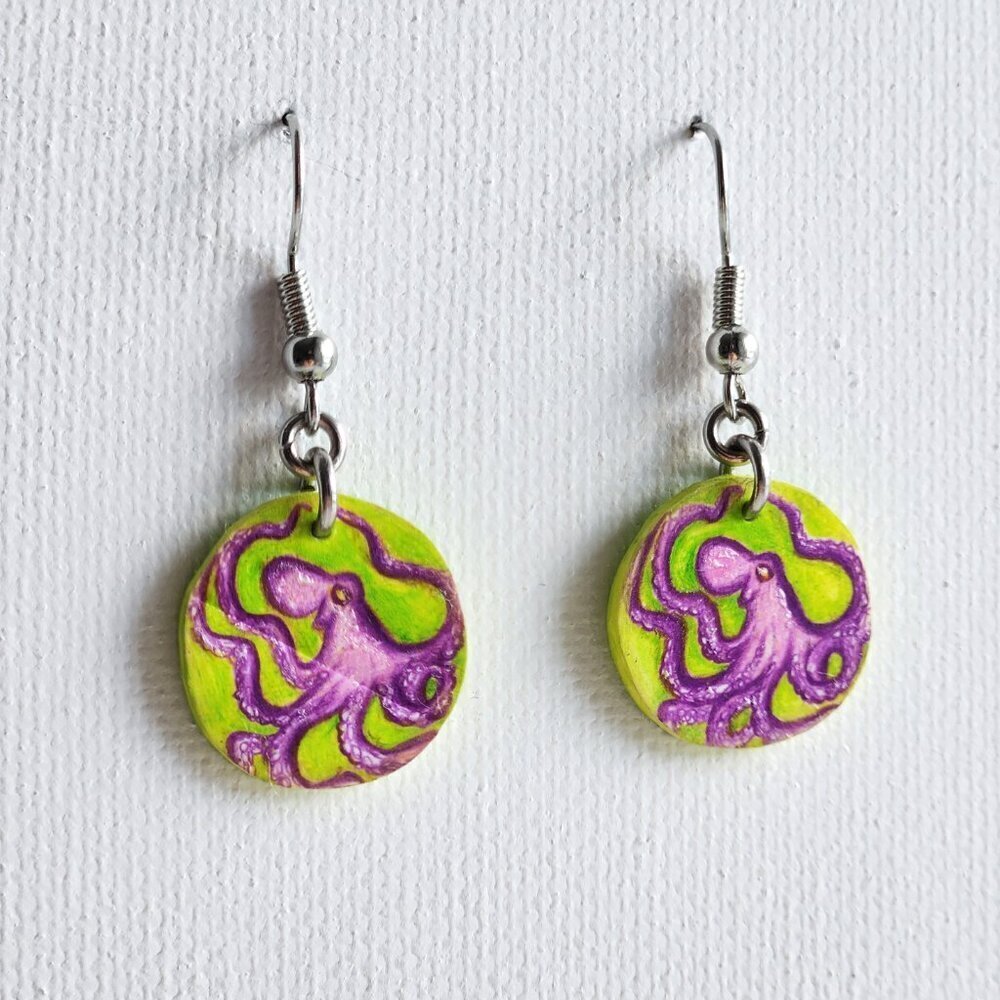 Octopus hand-painted  on green mini silver circle earrings ✦ cute & dainty ✦